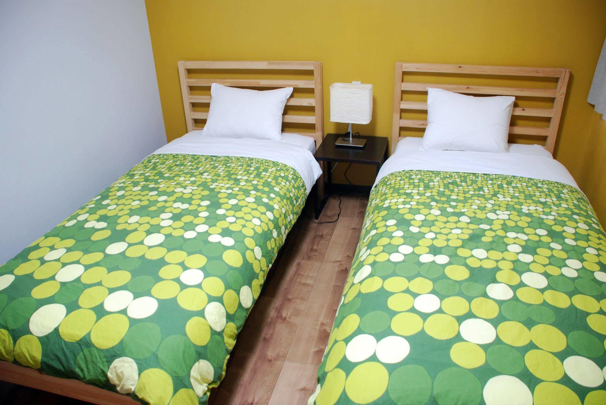 Hat'N Hat Hostel Киото Экстерьер фото