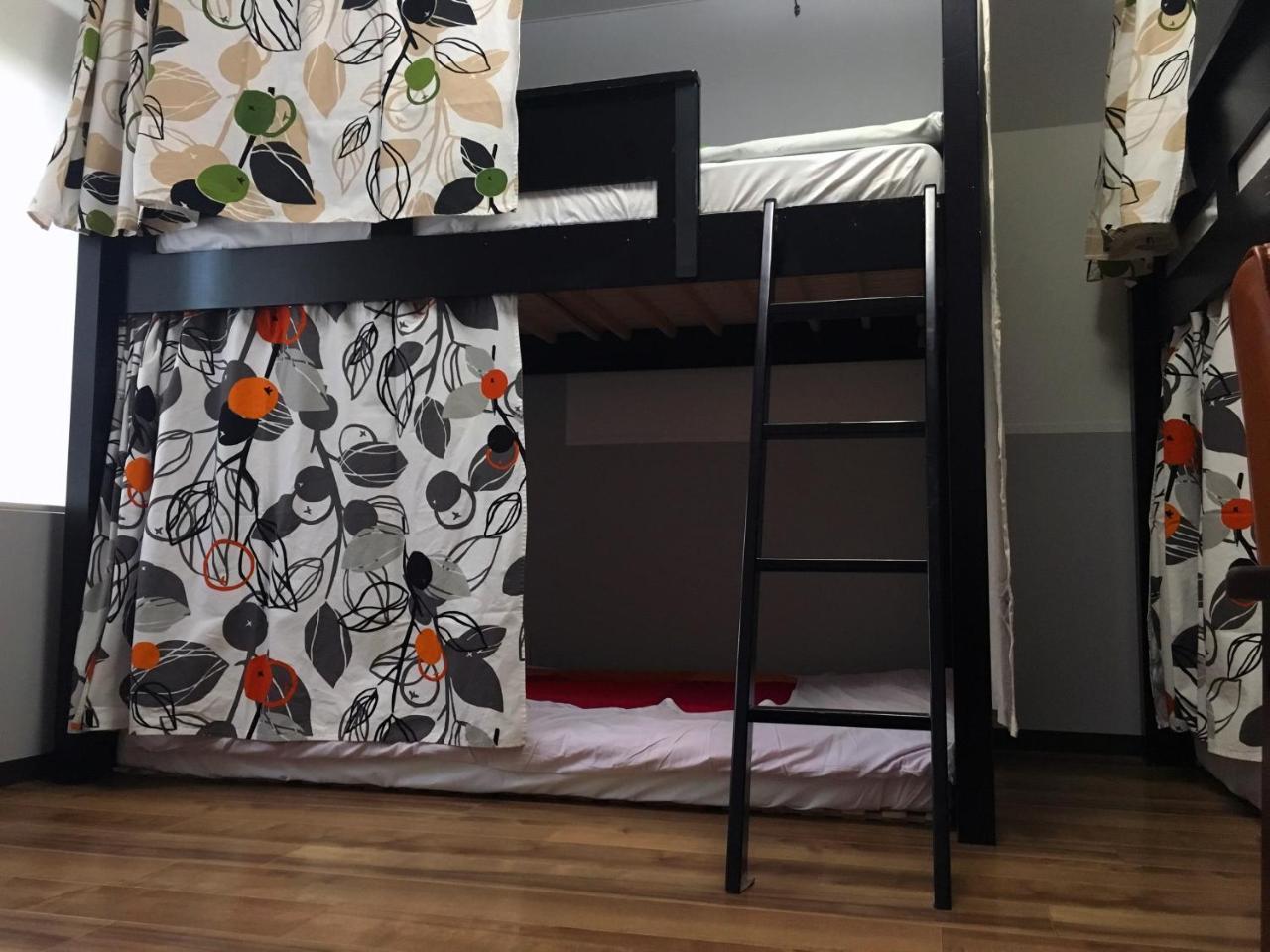 Hat'N Hat Hostel Киото Экстерьер фото
